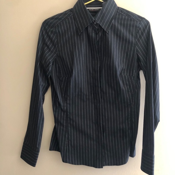 NWOT Pin Striped Tailored Button Down Blouse by Banana Republic - Picture 10 of 10